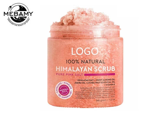 Le corps de l'Himalaya de soins de la peau de sel frottent, profondément nettoyant le plein corps que s'exfolier frottent